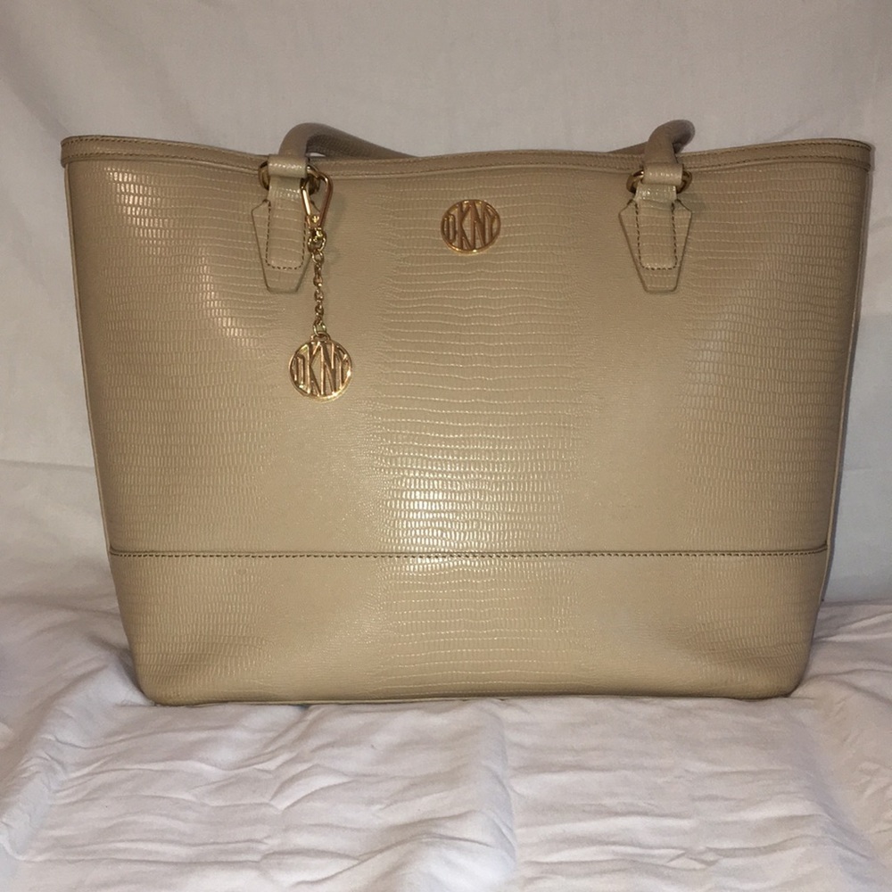 DKNY tote bag shoulder handbag purse satchel nwot